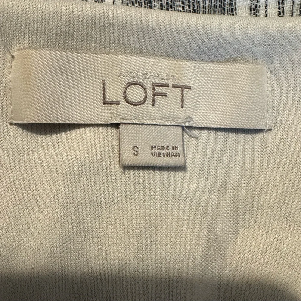 Loft Black and Cream Patterned Pencil Dress - Picture 6 of 10